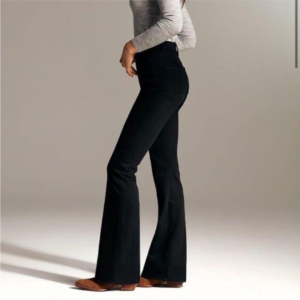 Aritzia Denim Forum The Marianne Flare size 25 in Black